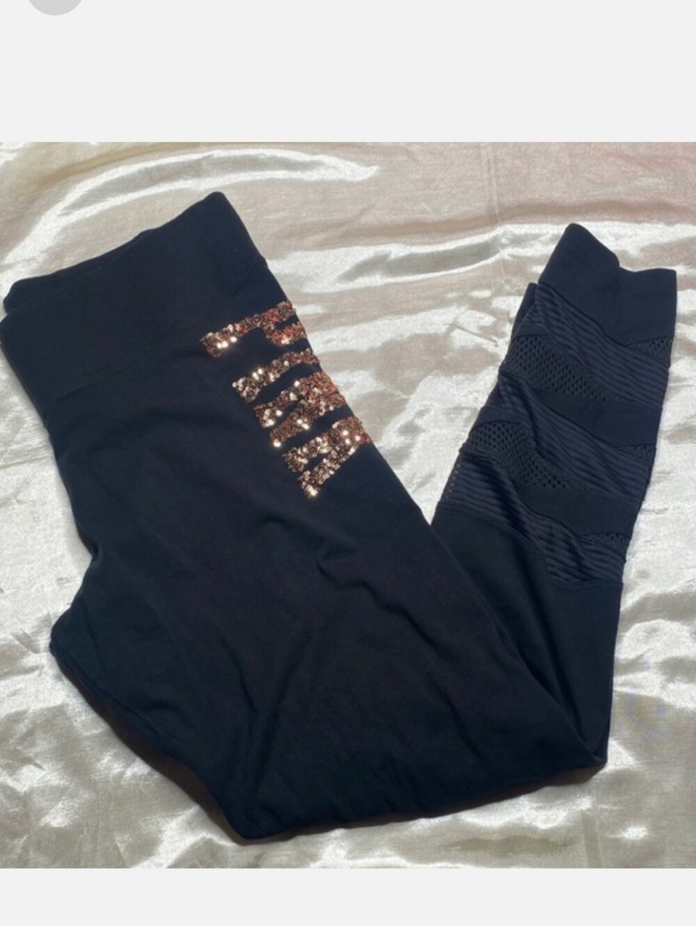 Victoria's Secret PINK Yoga Leggings PINK in Gold Glitter Size Medium